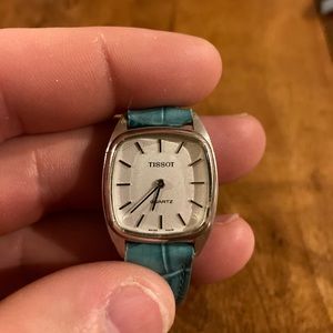Vintage Tissot Quartz Fashion Watch